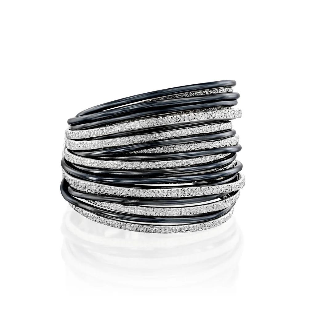 Black & White Spirali Ring handcrafted with 999 silver and blackened gold-filled wire